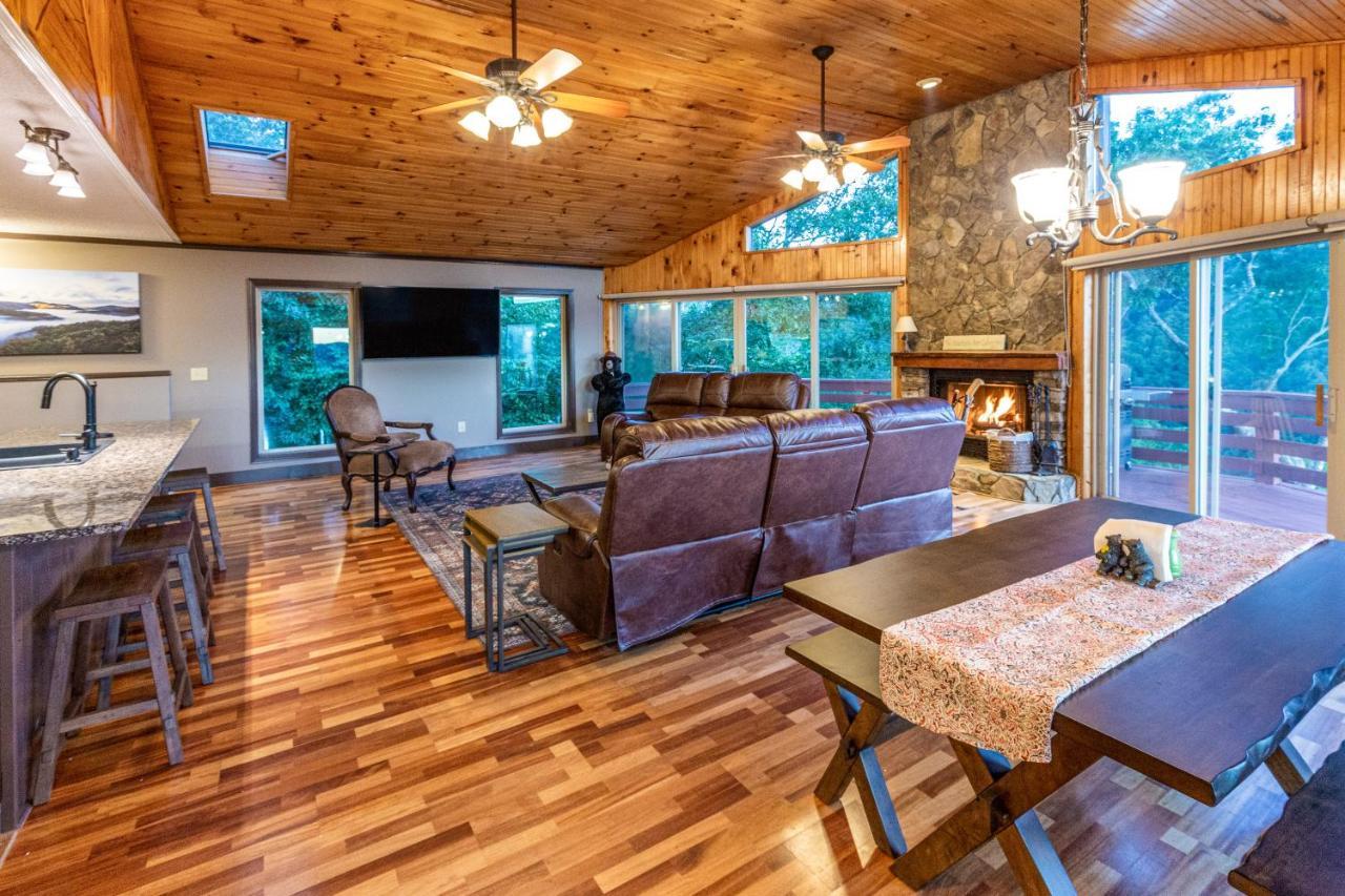 Eagles Nest Villa Bryson City Bagian luar foto