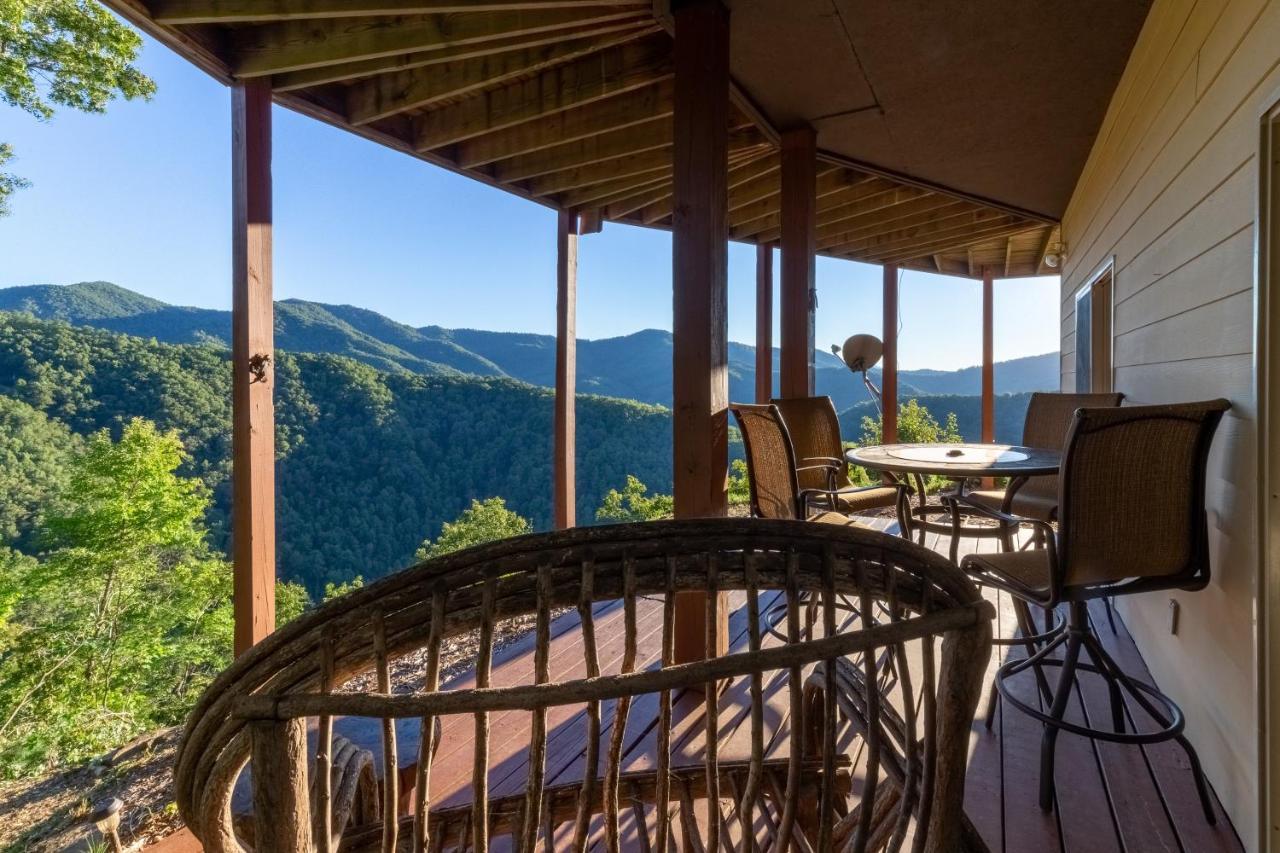 Eagles Nest Villa Bryson City Bagian luar foto
